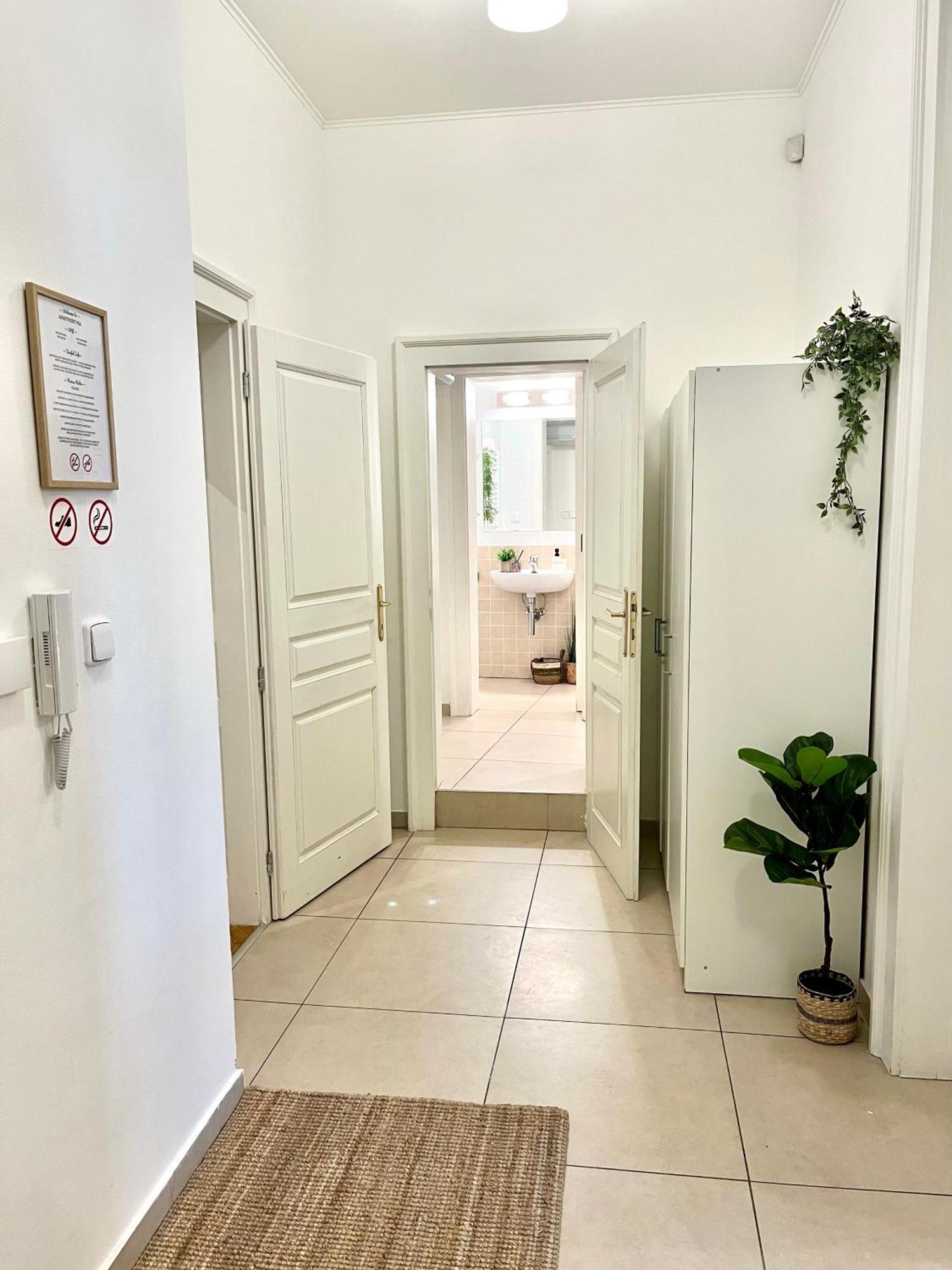 Apartment Mia - Old Town, Ac براتسيلافا المظهر الخارجي الصورة